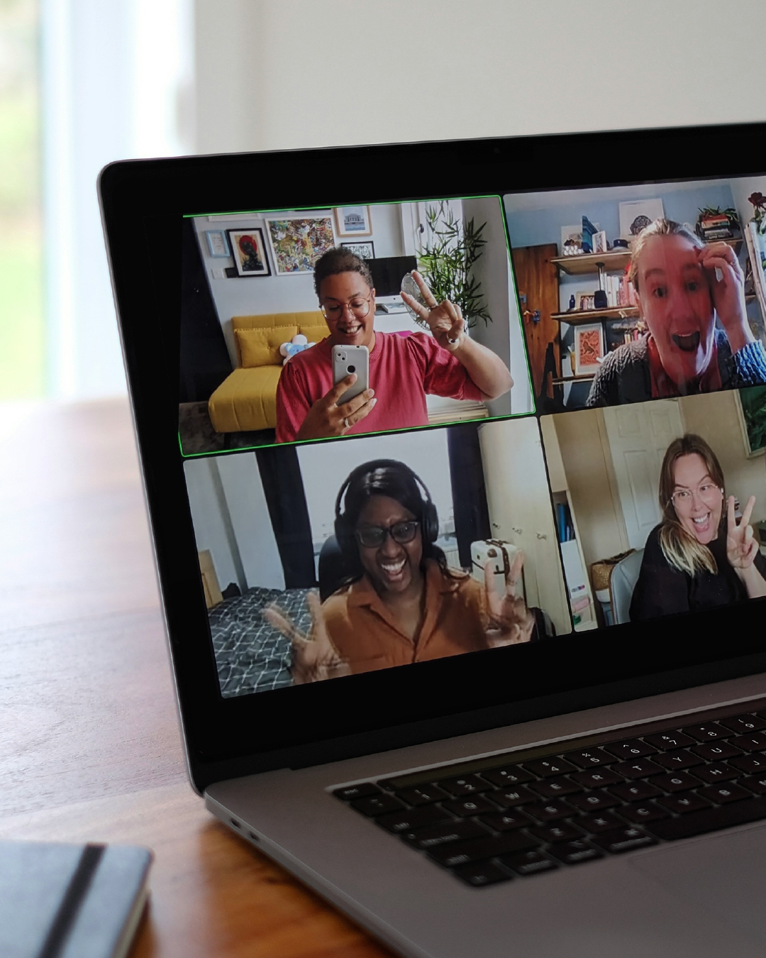 Zoom Rooms vs Real Rooms: Which Community Works for You?